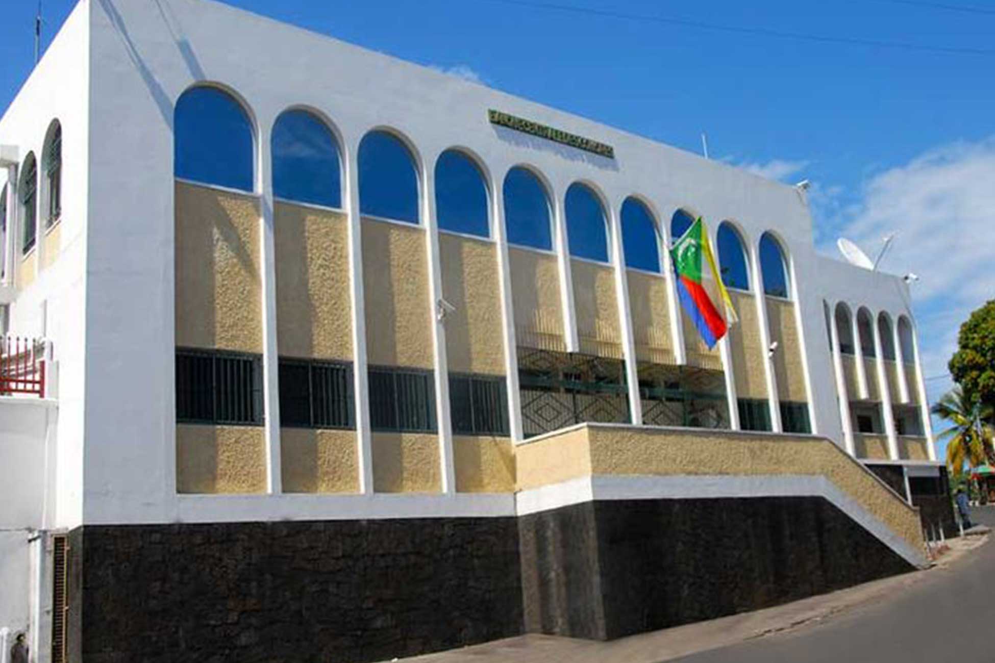 Open a bank account in Comoros