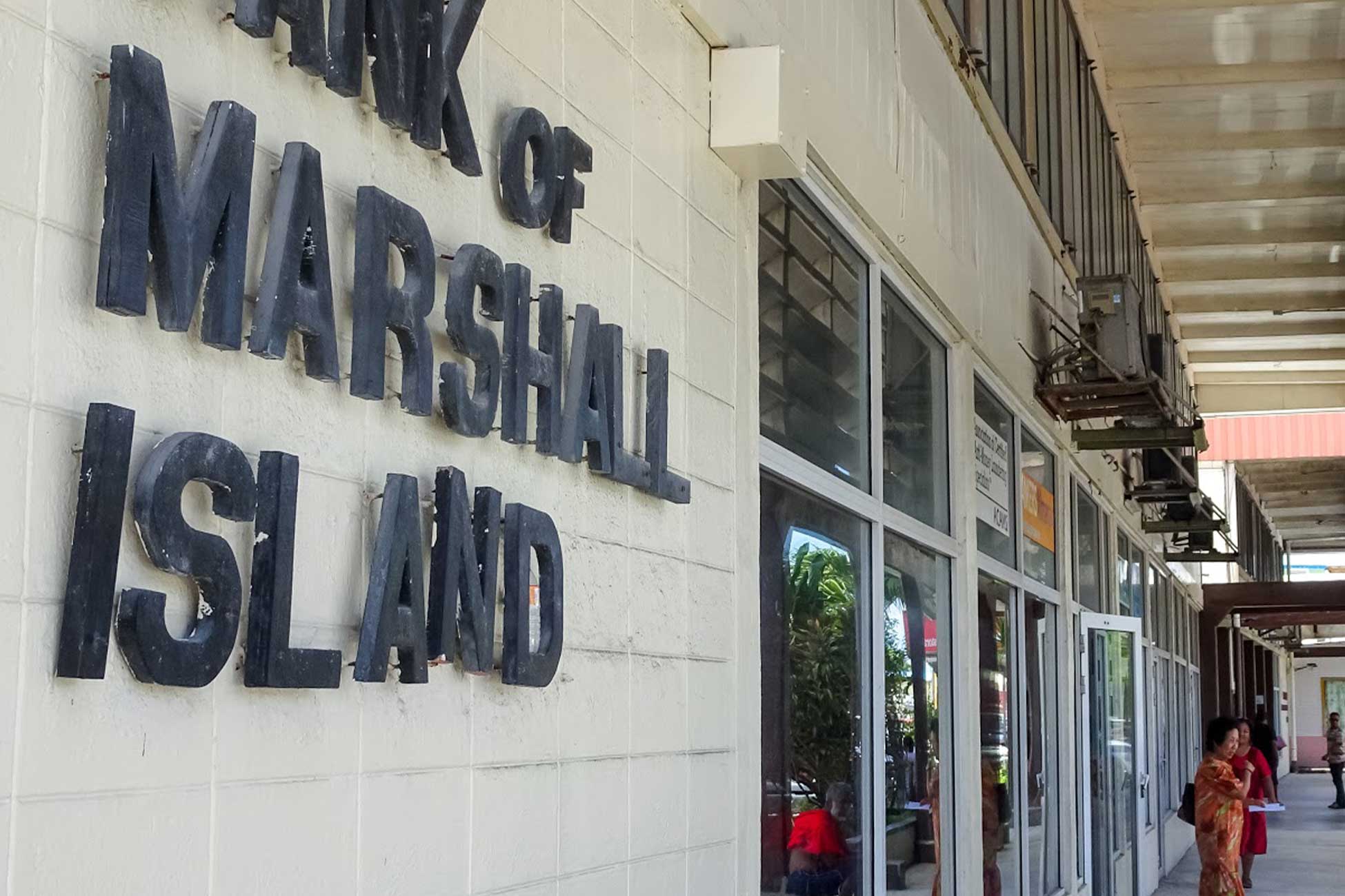 Open a bank account in Marshall Islands